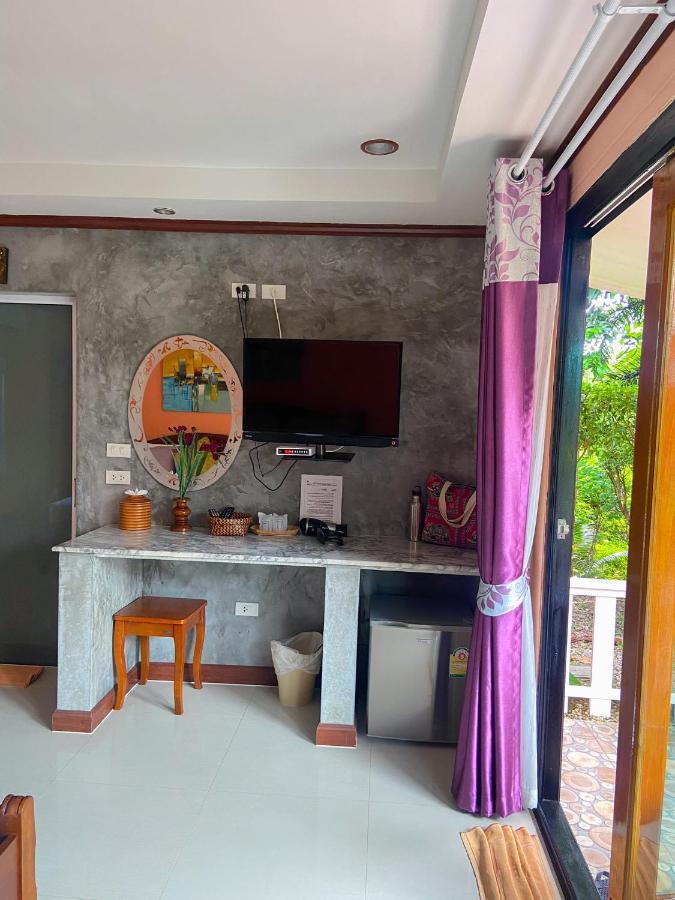 Thai Smile Bungalows Koh Lanta Bagian luar foto